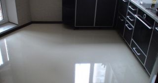 Наливной пол на кухне Вичуга, цена от 876 руб.